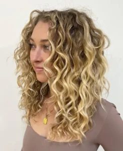 4 alt Below the Shoulders Messy Curly Blonde Hair name tatumshanehair